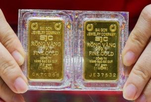 Tình hình giá vàng ngày 23/7 thế giới vẫn xoay quanh 1.800 USD/ounce